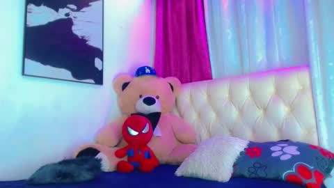 oliviahot01 online show from 02.15.26
