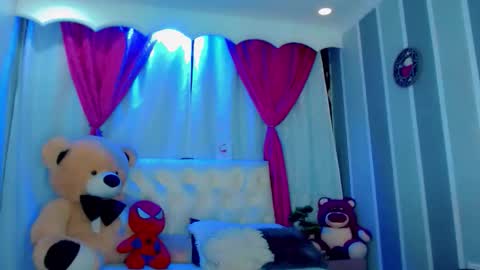 oliviahot01 online show from 03.15.26