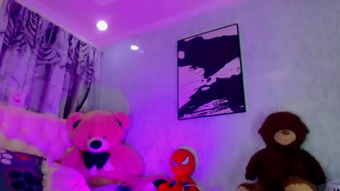 oliviahot01 online show from 06.12.26