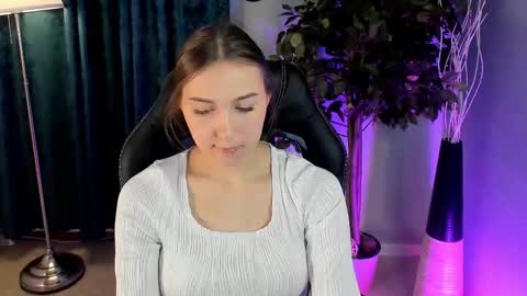 olivialangs online show from 03.17.26