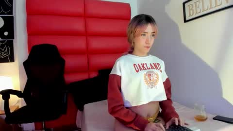 OliviaMonroe online show from 01.08.26