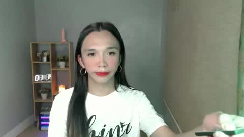 Snapshot of olivianiczxasshieerrraa6 chatting on 01.08.25 NICOLE online show from 01.08.25