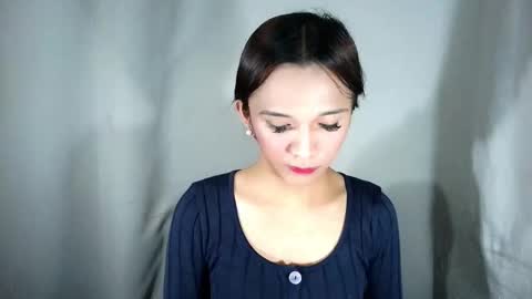 Snapshot of olivianiczxasshieerrraa6 chatting on 11.25.25 NICOLE online show from 11.25.25