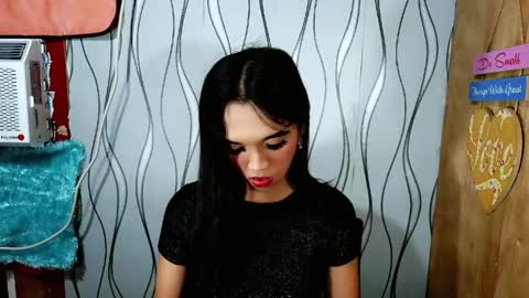 Snapshot of olivianiczxasshieerrraa6 chatting on 04.23.26 NICOLE online show from 04.23.26