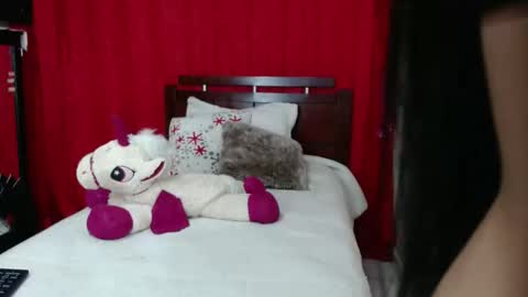 Snapshot of oliviapetit chatting on 02.16.26 Olivia online show from 02.16.26