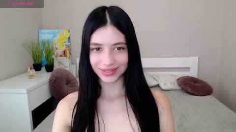 Snapshot of oliviarichi chatting on 07.26.26 oliviarichi online show from 07.26.26
