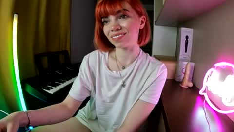 Angelina Lina online show from 04.29.26
