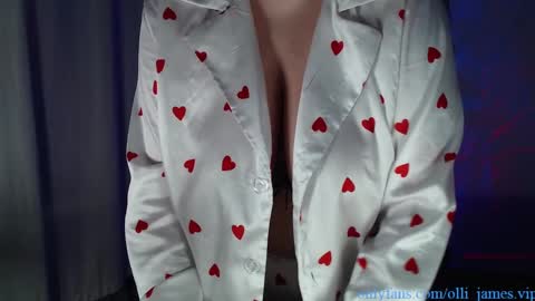 Snapshot of ollie_jamess chatting on 02.15.25 ollie_jamess online show from 02.15.25