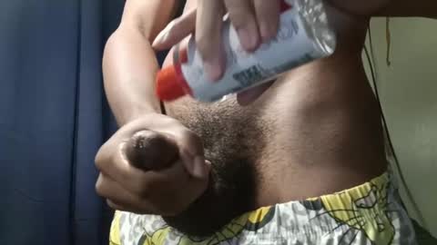 Snapshot of olliebennit chatting on 11.24.25 Ollie online show from 11.24.25