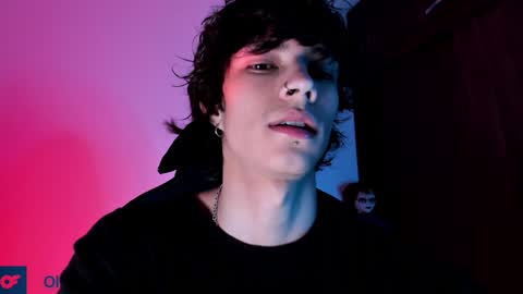     online show from 02.03.25