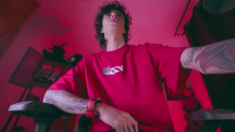 Snapshot of olliver___y chatting on 02.08.26 online show from 02.08.26