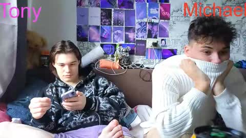 Snapshot of ololkd chatting on 03.08.26 Tony online show from 03.08.26