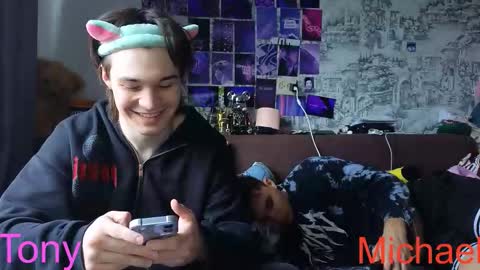 Snapshot of ololkd chatting on 03.12.26 Tony online show from 03.12.26