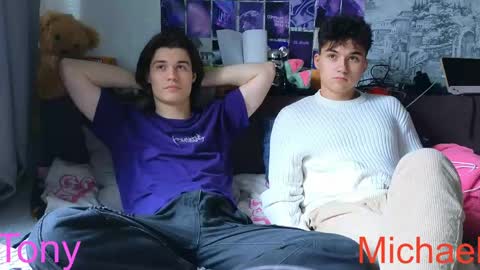 Snapshot of ololkd chatting on 03.26.26 Tony online show from 03.26.26