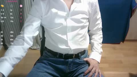 Snapshot of omar87ram chatting on 02.01.26 Omar online show from 02.01.26