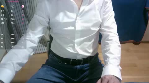 Snapshot of omar87ram chatting on 02.15.26 Omar online show from 02.15.26