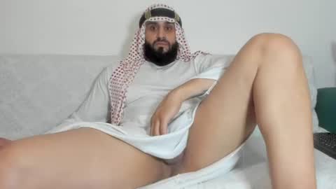 Snapshot of omar_xoxo chatting on 06.20.26 Omar online show from 06.20.26