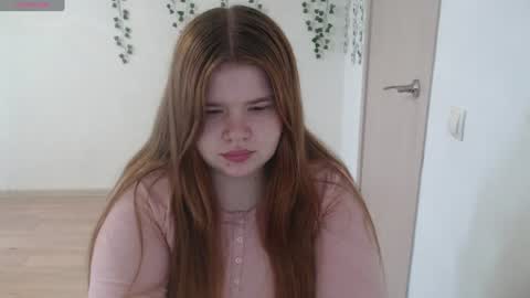  MellY  online show from 06.24.26