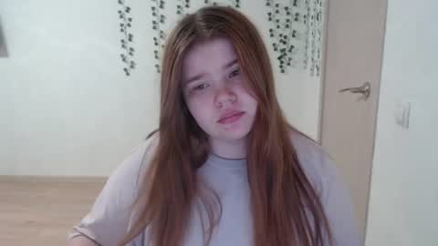  MellY  online show from 06.25.26