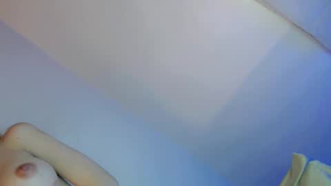 Snapshot of one_sweet_day18 chatting on 11.14.25 jessy online show from 11.14.25