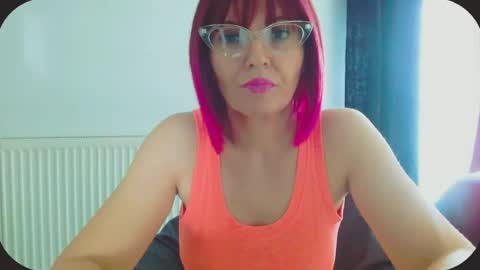 Snapshot of onemoreblonde chatting on 07.22.26 Nicol online show from 07.22.26