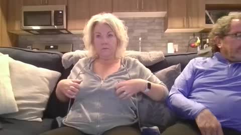 couple mature milf bigboobs curvy mommydaddy online show from 01.14.25