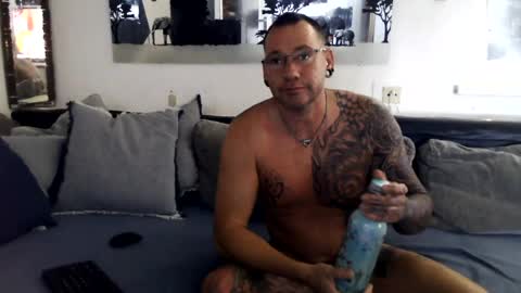Snapshot of onepussycock chatting on 08.03.26 .....mICha..... online show from 08.03.26