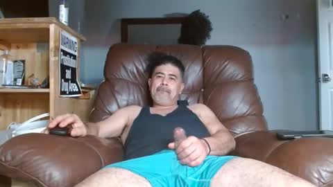 Snapshot of onewayallday chatting on 01.11.26 onewaykenny online show from 01.11.26