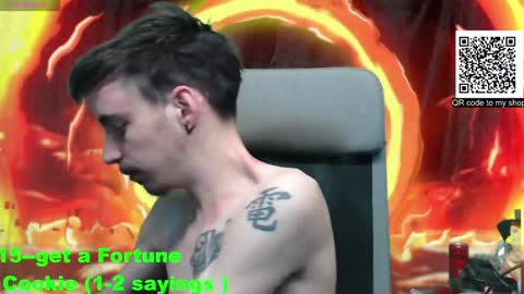 Snapshot of oni_hoshi chatting on 12.23.24 Oni hoshi online show from 12.23.24