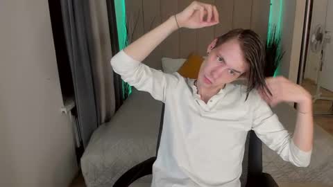 Erick  online show from 03.12.25