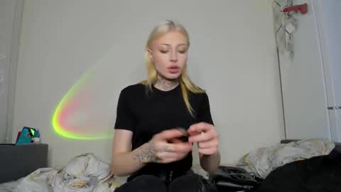 Iva online show from 11.04.25