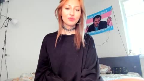 Snapshot of only_iva21 chatting on 05.21.26 Iva online show from 05.21.26