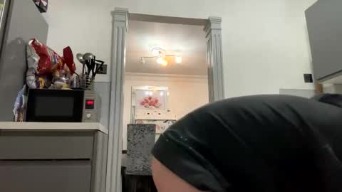 Snapshot of onlyloveyoutwice2016 chatting on 11.03.25 onlyloveyoutwice2016 online show from 11.03.25