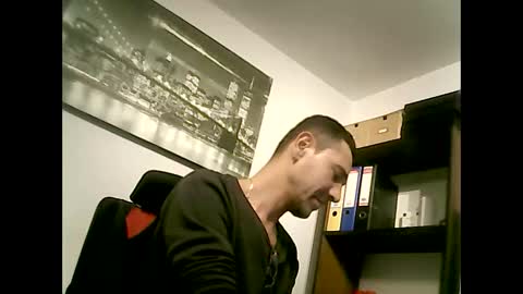 Snapshot of onlyprivate_m35 chatting on 11.26.25 onlyprivate m35 online show from 11.26.25