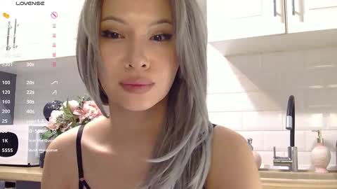 Snapshot of onlysiriusx chatting on 02.11.26 Sirius online show from 02.11.26