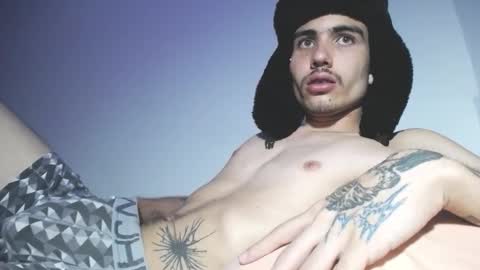 onzas_ online show from 09.20.25