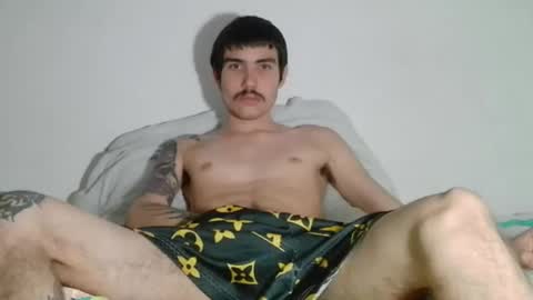 Snapshot of onzas_ chatting on 02.19.26 onzas_ online show from 02.19.26