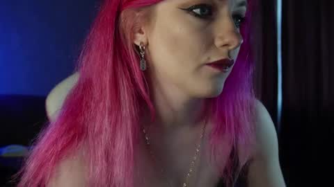 Snapshot of ooliviaa chatting on 03.18.26 Hannah online show from 03.18.26