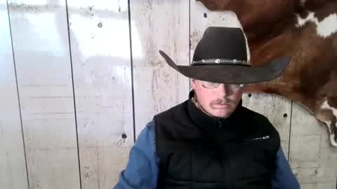 Snapshot of openmindedcowboy chatting on 01.06.25 kinkynerd online show from 01.06.25