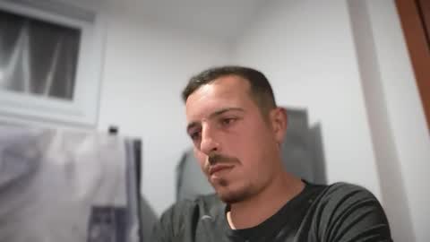 Snapshot of or690 chatting on 10.27.25 or online show from 10.27.25