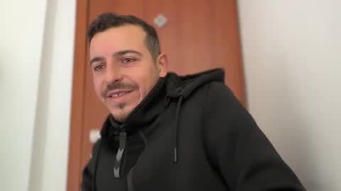 Snapshot of or690 chatting on 12.14.25 or online show from 12.14.25