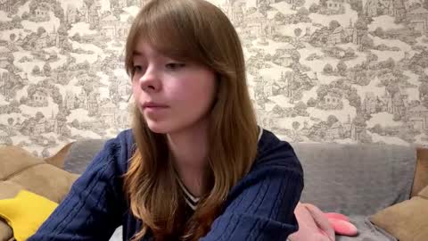 Snapshot of oracorker chatting on 09.16.25 Coraline online show from 09.16.25