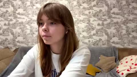 Snapshot of oracorker chatting on 09.17.25 Coraline online show from 09.17.25