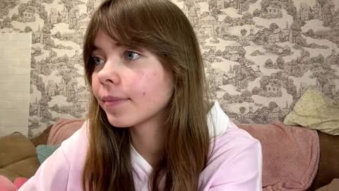 Snapshot of oracorker chatting on 10.14.25 Coraline online show from 10.14.25