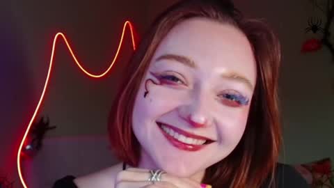 Melani  online show from 10.28.25