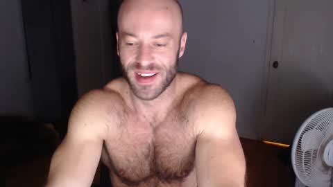 Snapshot of oregon87 chatting on 01.11.25 The Oregon Lumberjack online show from 01.11.25