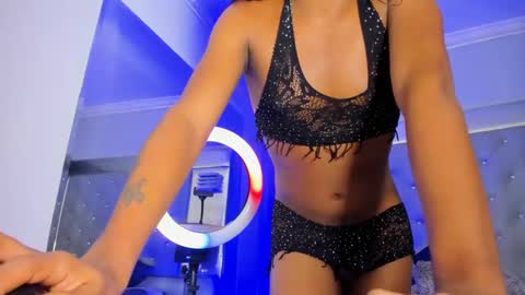 Snapshot of orianadollx chatting on 03.04.25 Oriana online show from 03.04.25