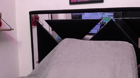 ORIANNA online show from 03.06.25