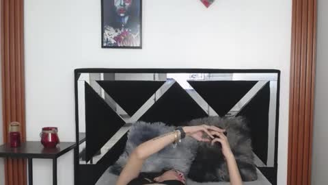 ORIANNA online show from 10.24.25