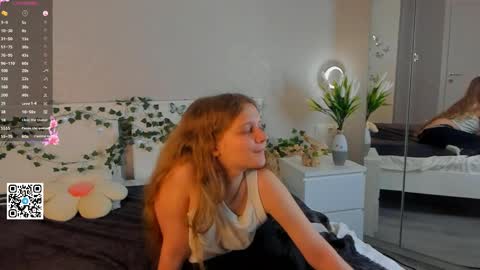 Snapshot of orivienne chatting on 05.15.26 Dolores online show from 05.15.26